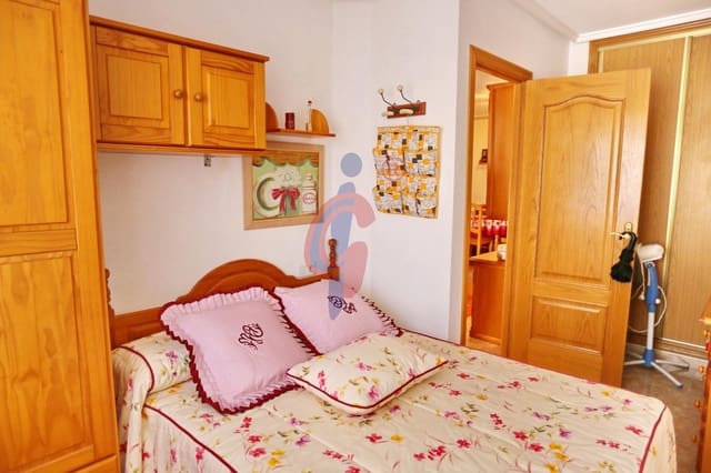 Piso de 1 habitación en Guardamar Playa, Guardamar del Segura en venta - 136.500 € (Ref: 9679943)