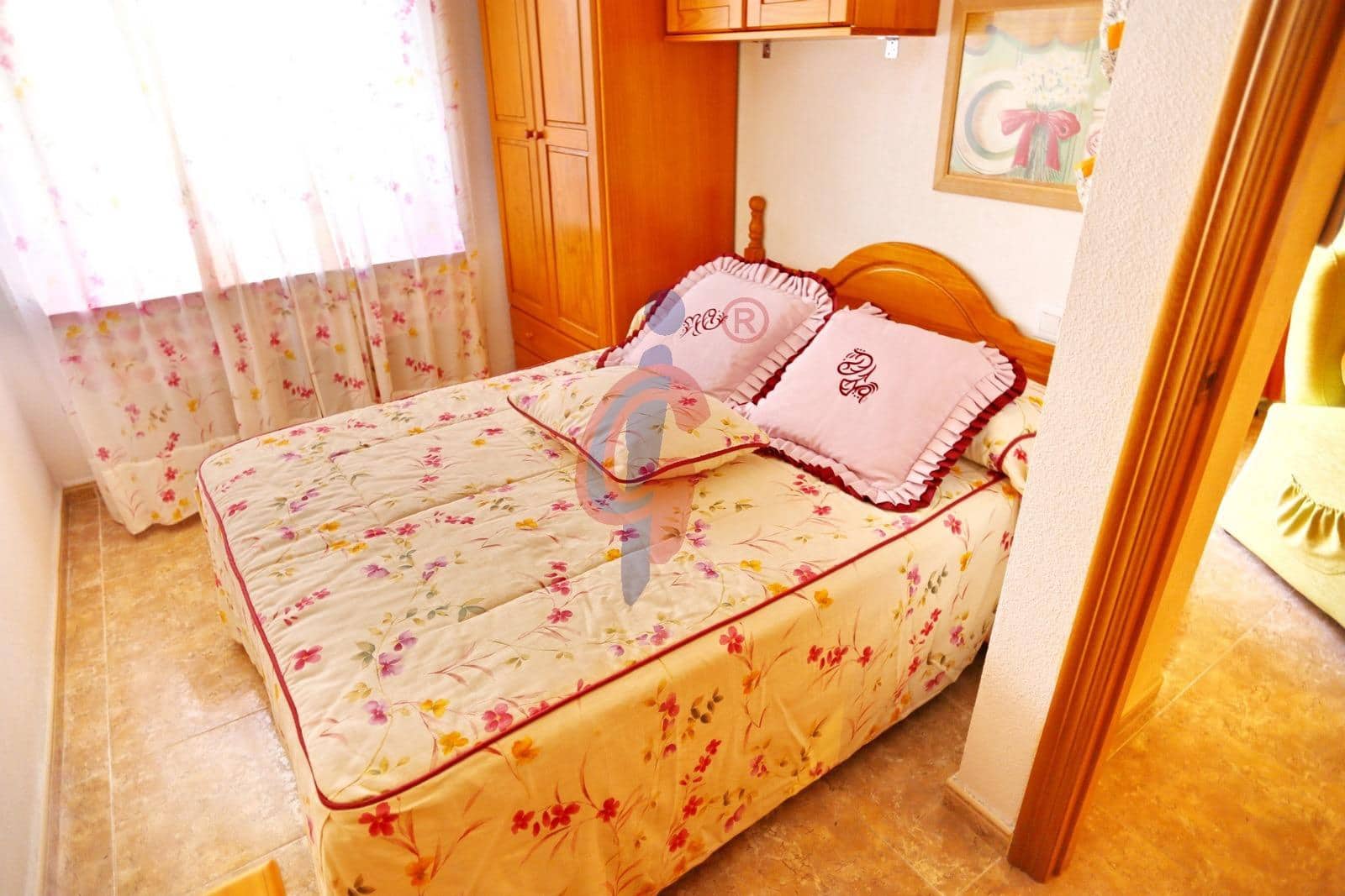 Piso de 1 habitación en Guardamar del Segura en venta - 136.500 € (Ref: 9679943)