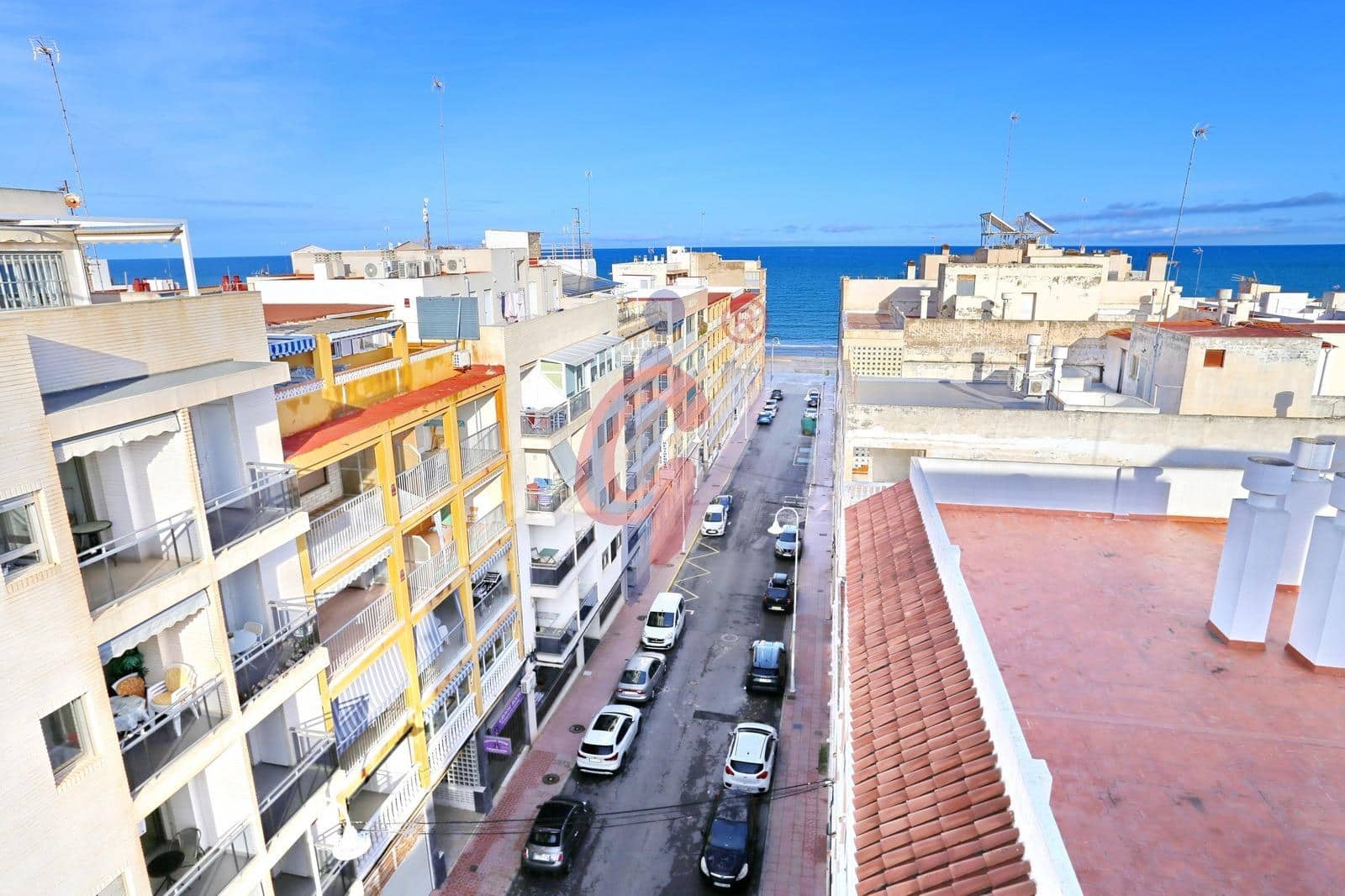 Piso de 1 habitación en Guardamar del Segura en venta - 136.500 € (Ref: 9679943)