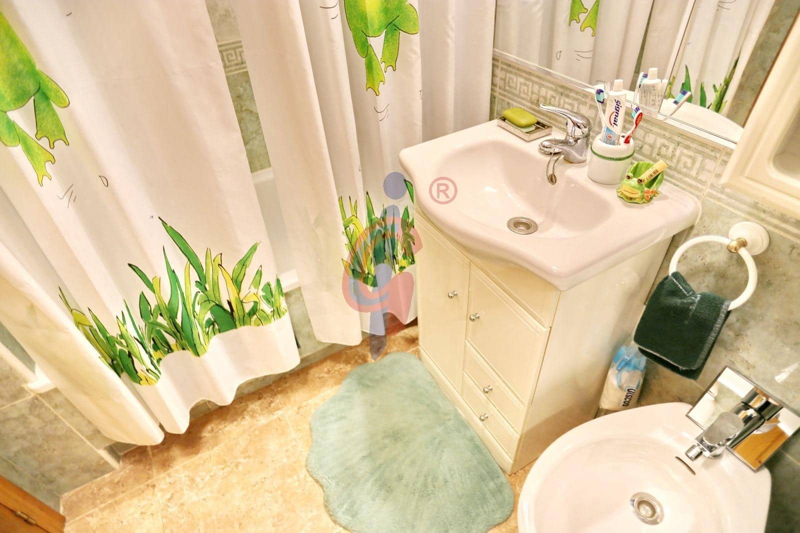 Piso de 1 habitación en Guardamar del Segura en venta - 136.500 € (Ref: 9679943)