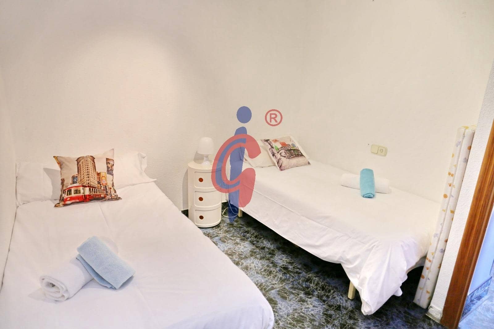 4 quarto Moradia em Banda para venda em Guardamar del Segura com garagem - 285 000 € (Ref: 9701722)