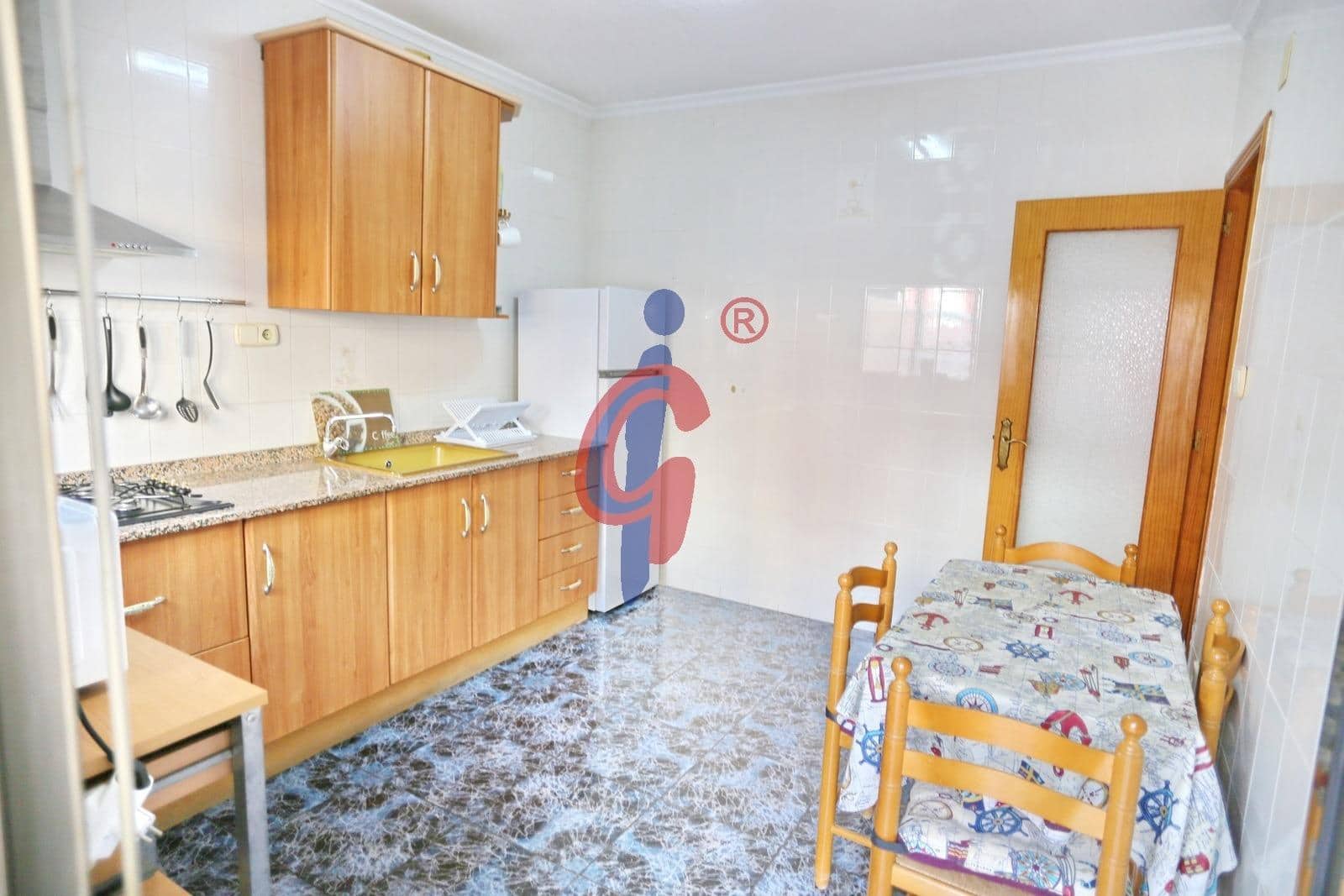 4 quarto Moradia em Banda para venda em Guardamar del Segura com garagem - 285 000 € (Ref: 9701722)