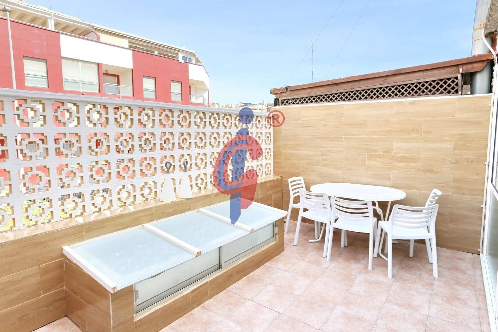 4 quarto Moradia em Banda para venda em Guardamar del Segura com garagem - 285 000 € (Ref: 9701722)