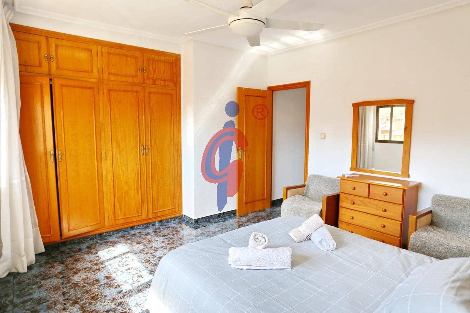 4 camera da letto Villetta a Schiera in vendita in Guardamar del Segura con garage - 285.000 € (Rif: 9701722)