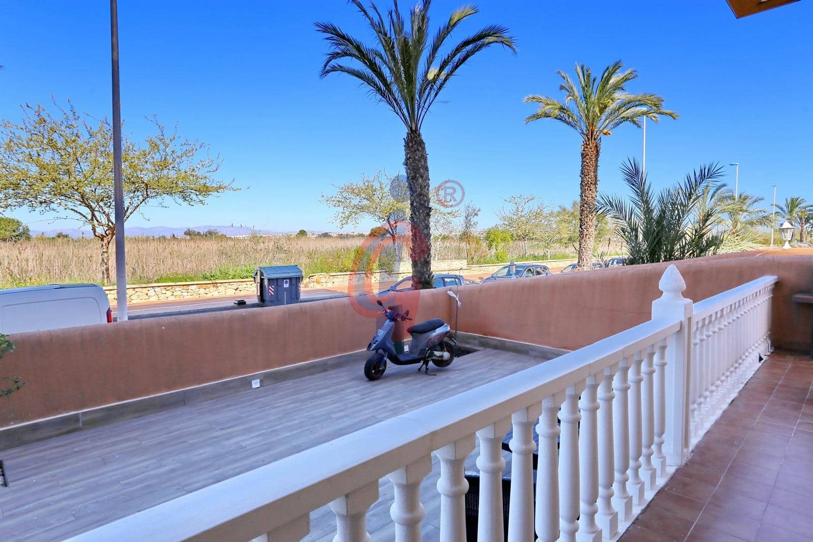 3 soveværelse Lejlighed til salg i Guardamar del Segura med swimmingpool garage - € 334.950 (Ref: 9701723)