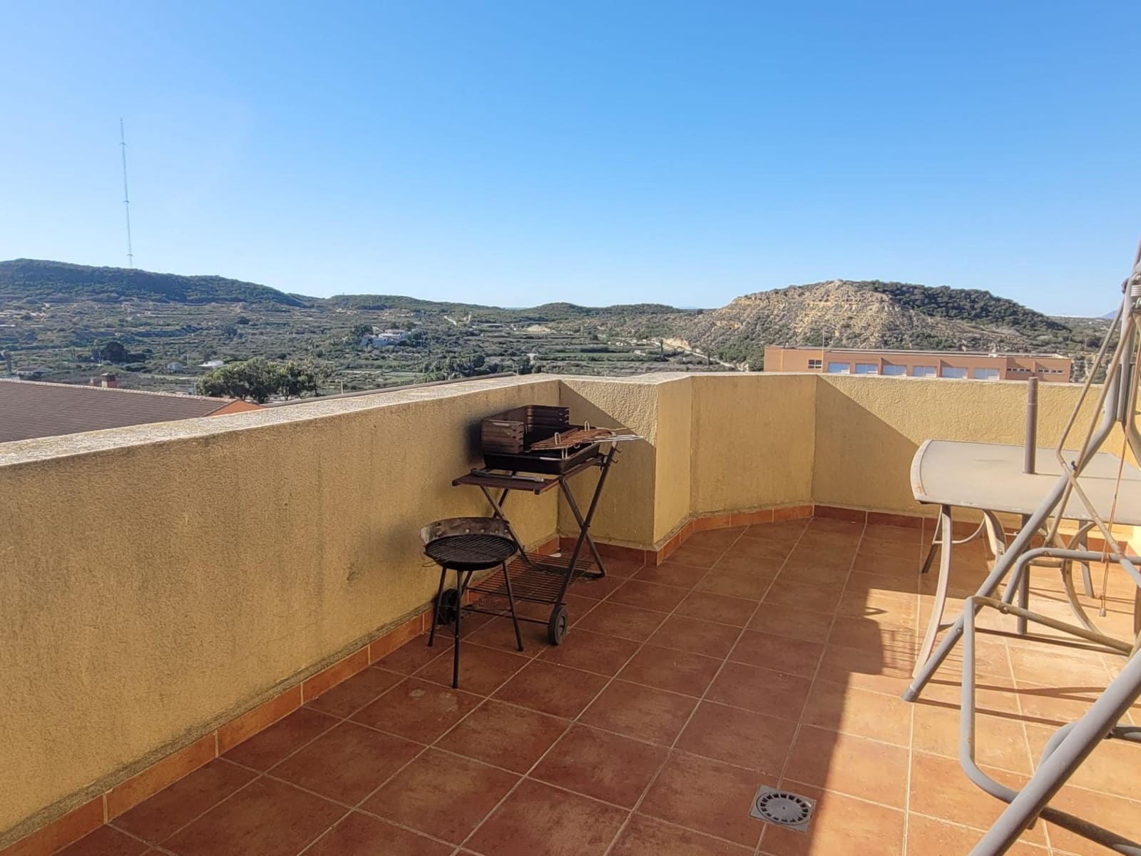 3 soverom Penthouse til salgs i Guardamar del Segura med garasje - € 214 900 (Ref: 9701724)