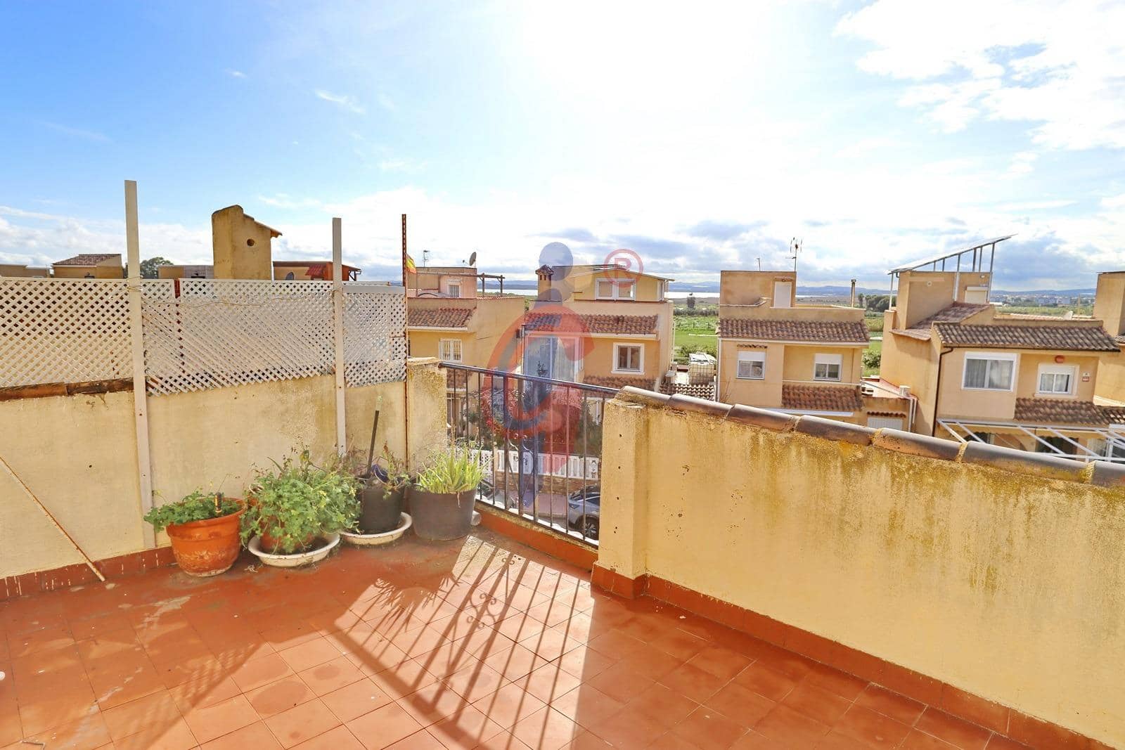3 chambre Villa/Maison Mitoyenne à vendre à Guardamar del Segura avec piscine - 149 990 € (Ref: 9701726)
