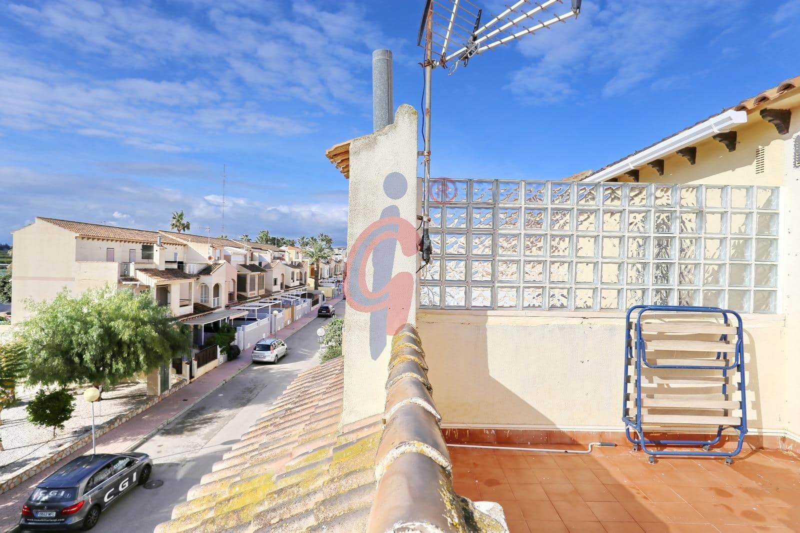 3 chambre Villa/Maison Mitoyenne à vendre à Guardamar del Segura avec piscine - 149 990 € (Ref: 9701726)