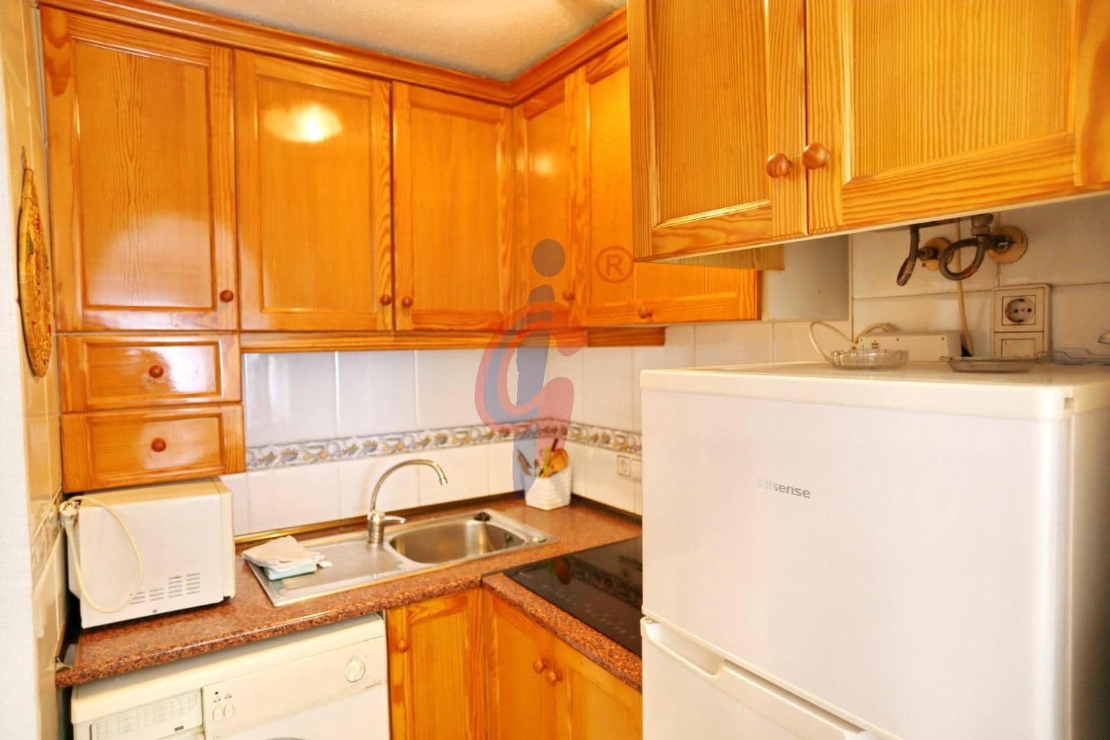 1 Zimmer Wohnung zu verkaufen in Guardamar del Segura mit Pool - 109.990 € (Ref: 9729342)