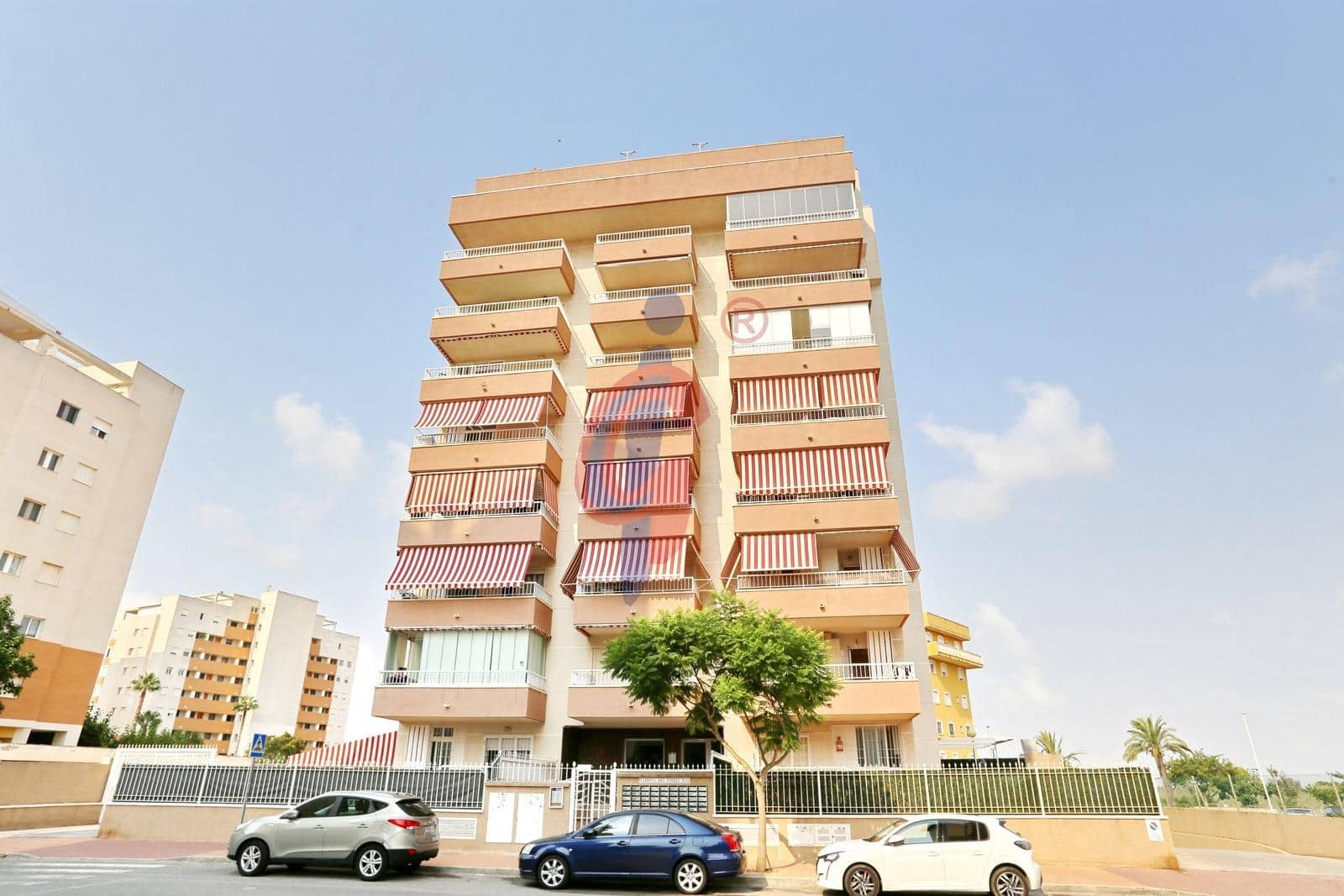 2 quarto Apartamento para venda em Guardamar del Segura com piscina garagem - 169 990 € (Ref: 9732231)