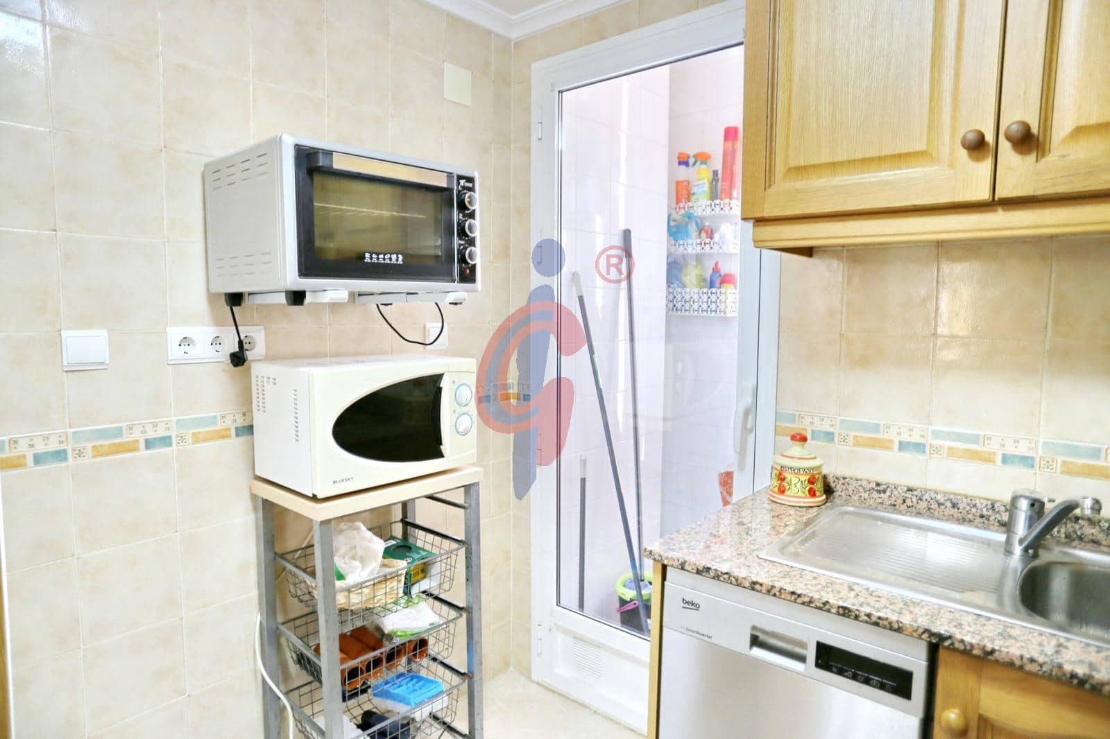 2 quarto Apartamento para venda em Guardamar del Segura com piscina garagem - 169 990 € (Ref: 9732231)