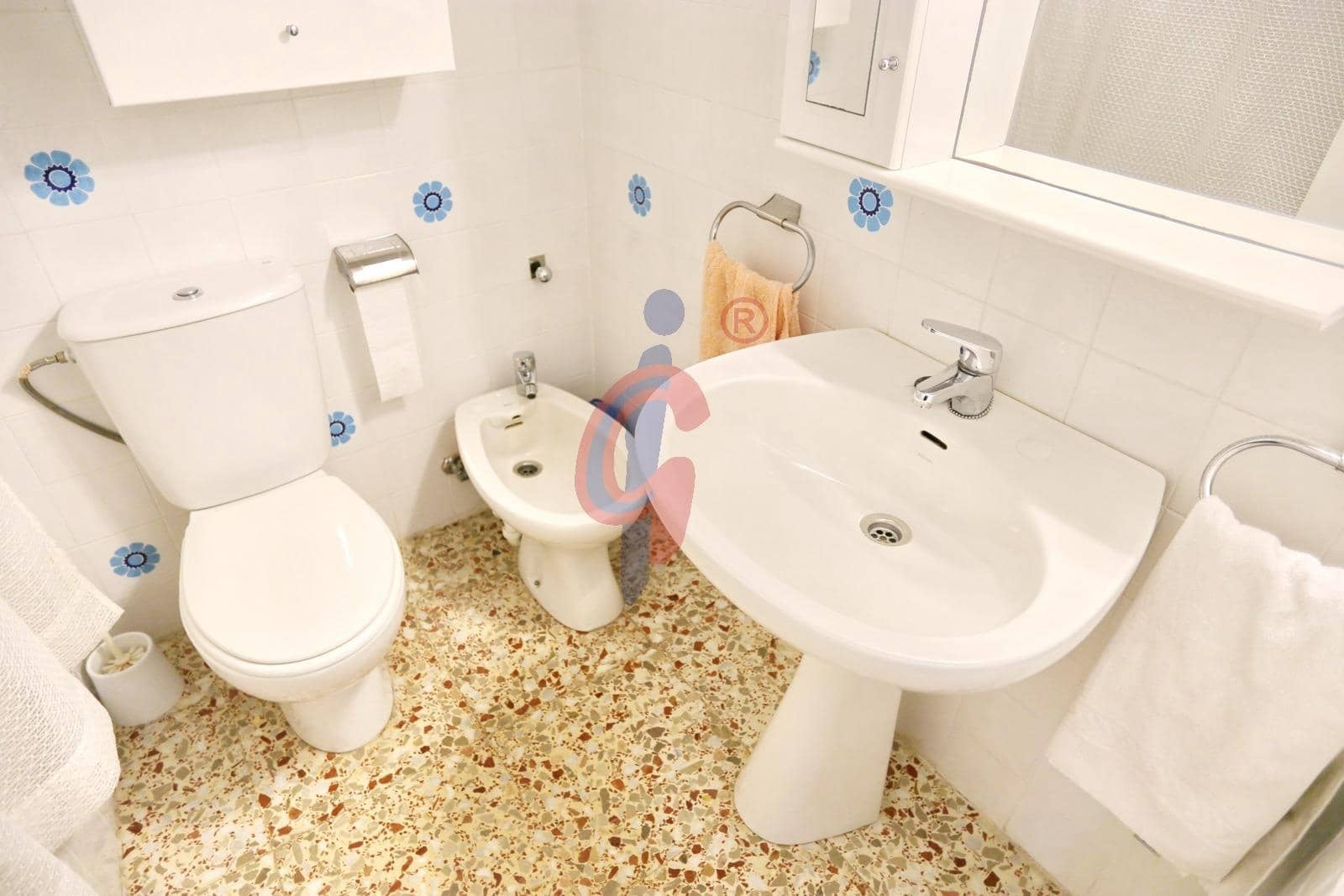 2 soveværelse Lejlighed til salg i Guardamar del Segura - € 159.000 (Ref: 9735675)