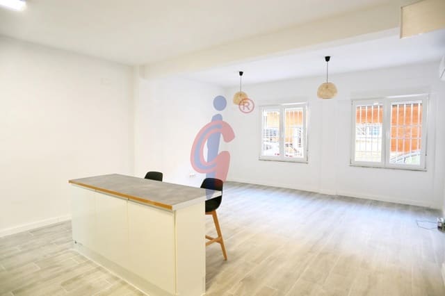 3 slaapkamer Appartement te koop in Zona Pueblo, Guardamar del Segura - € 159.000 (Ref: 9735676)