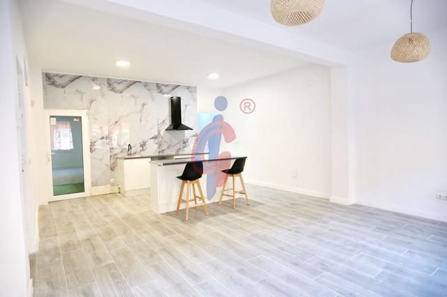 3 soverom Leilighet til salgs i Zona Pueblo, Guardamar del Segura - € 155 000 (Ref: 9735676)