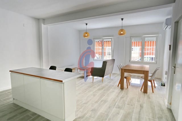 3 soverom Leilighet til salgs i Zona Pueblo, Guardamar del Segura - € 155 000 (Ref: 9735676)