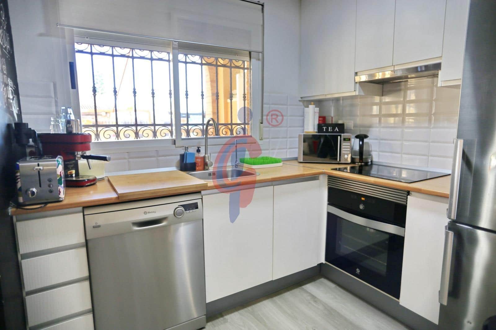 3 Zimmer Reihenhaus zu verkaufen in Guardamar del Segura mit Pool Garage - 280.000 € (Ref: 9738921)