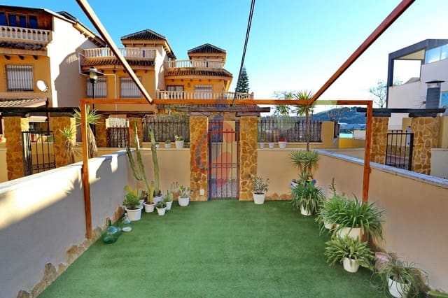 3 sovrum Radhus till salu i El Edén, Guardamar del Segura med pool garage - 280 000 € (Ref: 9738921)