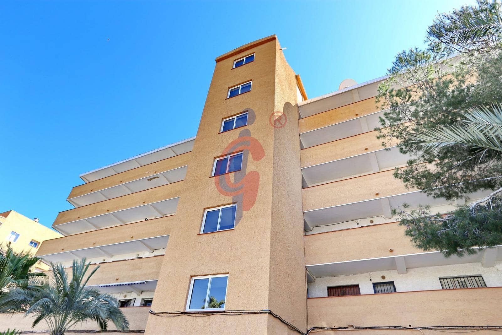 2 soveværelse Lejlighed til salg i Guardamar del Segura - € 164.990 (Ref: 9738923)