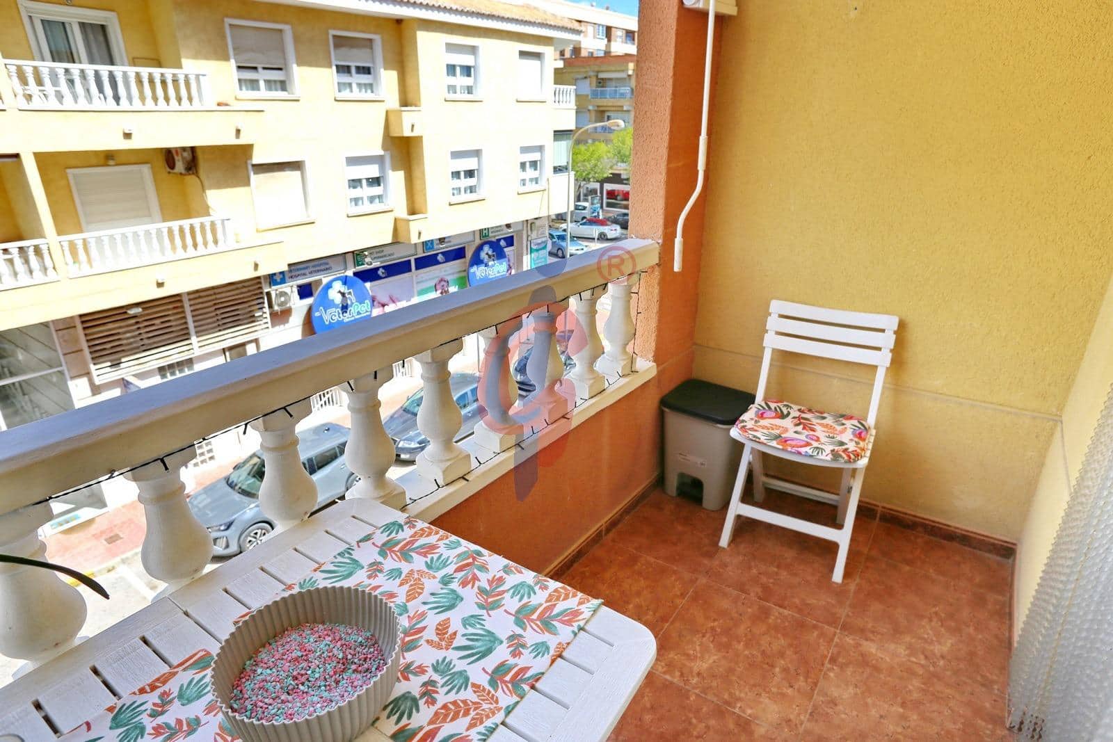 2 makuuhuone Asunto myytävänä paikassa Guardamar del Segura - 148 500 € (Ref: 9741840)