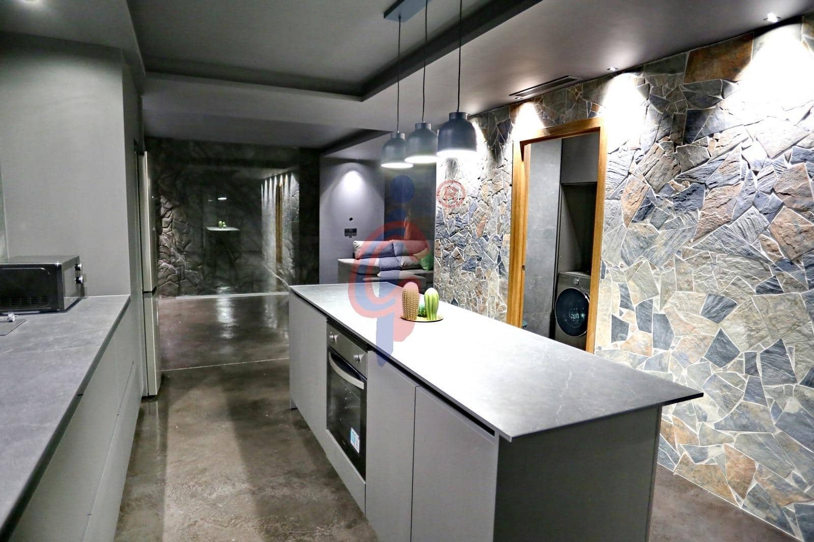 Apartamento de 2 habitaciones en Guardamar del Segura en venta con garaje - 140.000 € (Ref: 9743161)