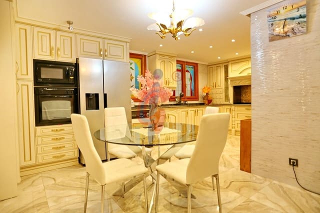 3 chambre Appartement à vendre à Ensanche - Diputacion, Alicante ville avec garage - 529 750 € (Ref: 9755823)