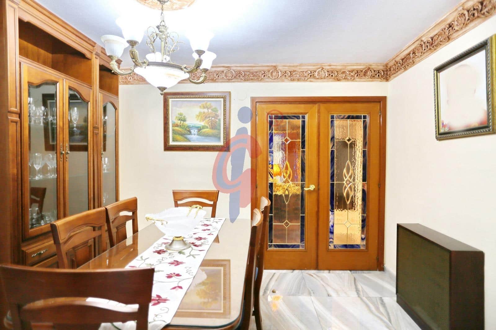 3 soveværelse Lejlighed til salg i Alicante by med garage - € 515.750 (Ref: 9755823)