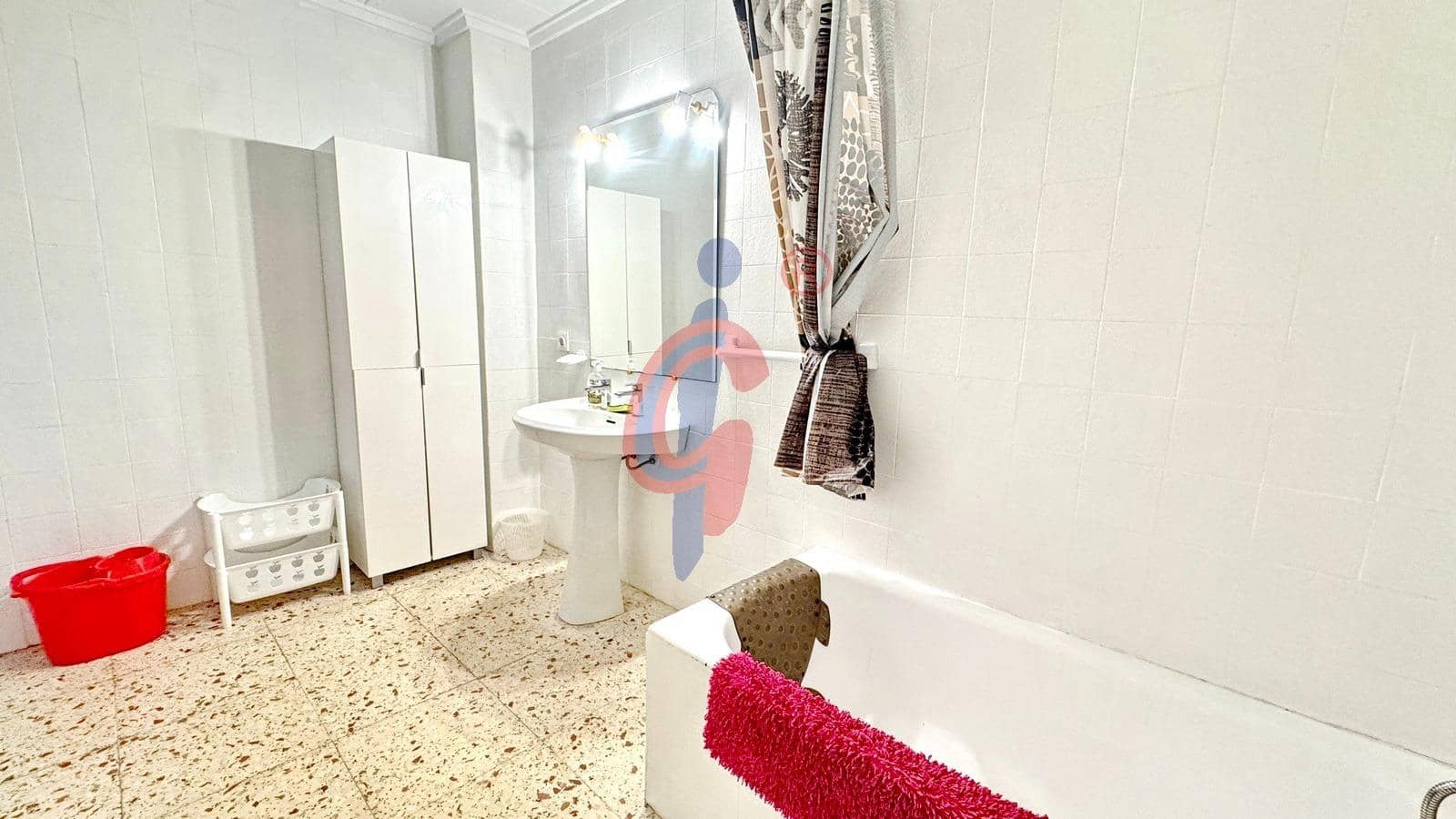 3 slaapkamer Appartement te koop in Guardamar del Segura - € 148.000 (Ref: 9762079)