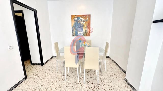 3 chambre Appartement à vendre à Zona Pueblo, Guardamar del Segura - 150 000 € (Ref: 9762079)