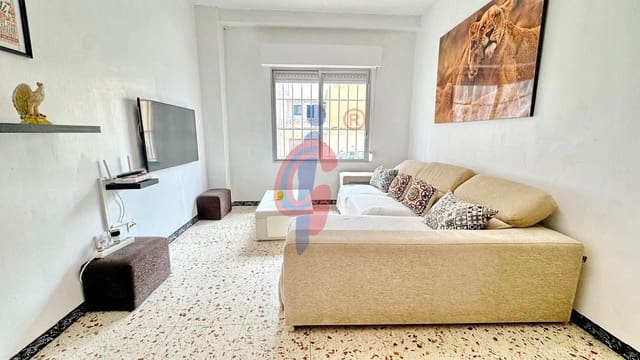 3 chambre Appartement à vendre à Zona Pueblo, Guardamar del Segura - 150 000 € (Ref: 9762079)