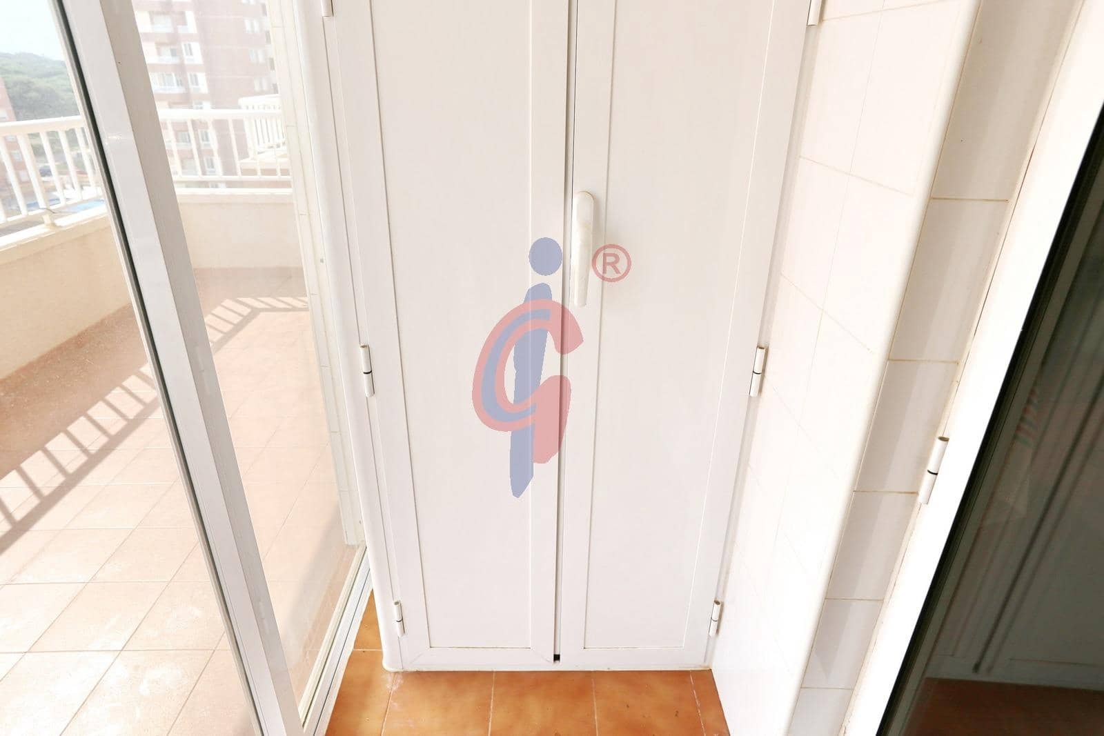 3 chambre Appartement à vendre à Guardamar del Segura avec piscine - 195 000 € (Ref: 9763674)