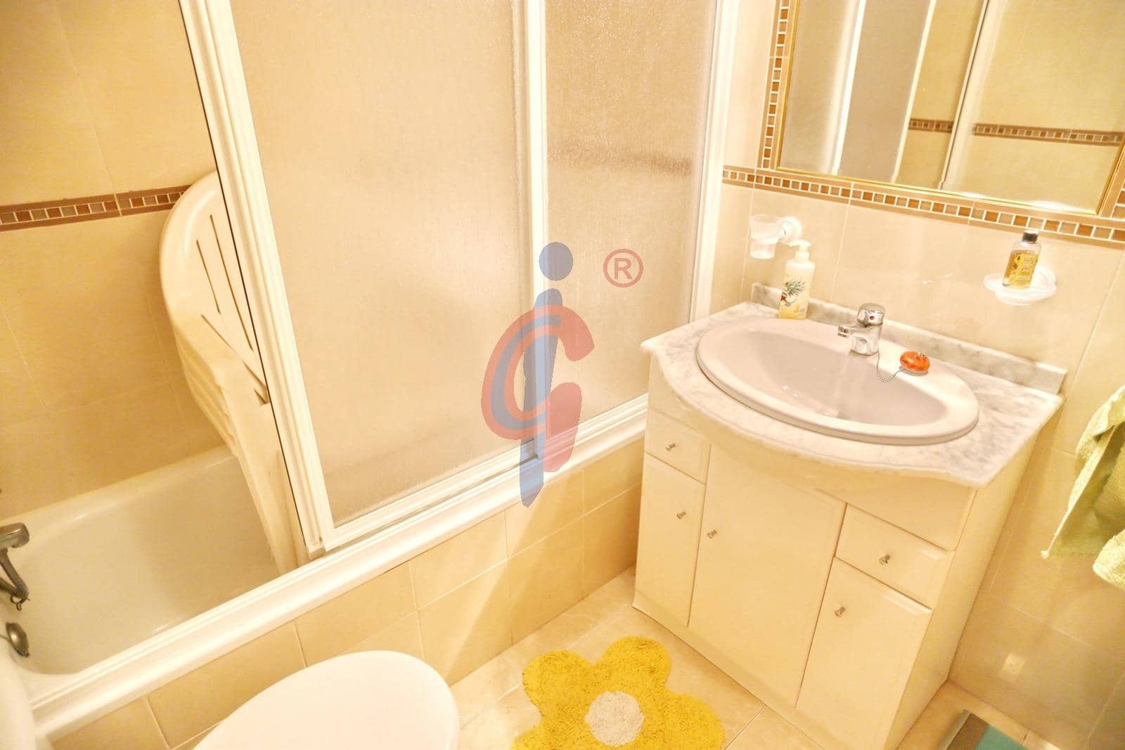 3 chambre Appartement à vendre à Guardamar del Segura avec piscine - 195 000 € (Ref: 9763674)