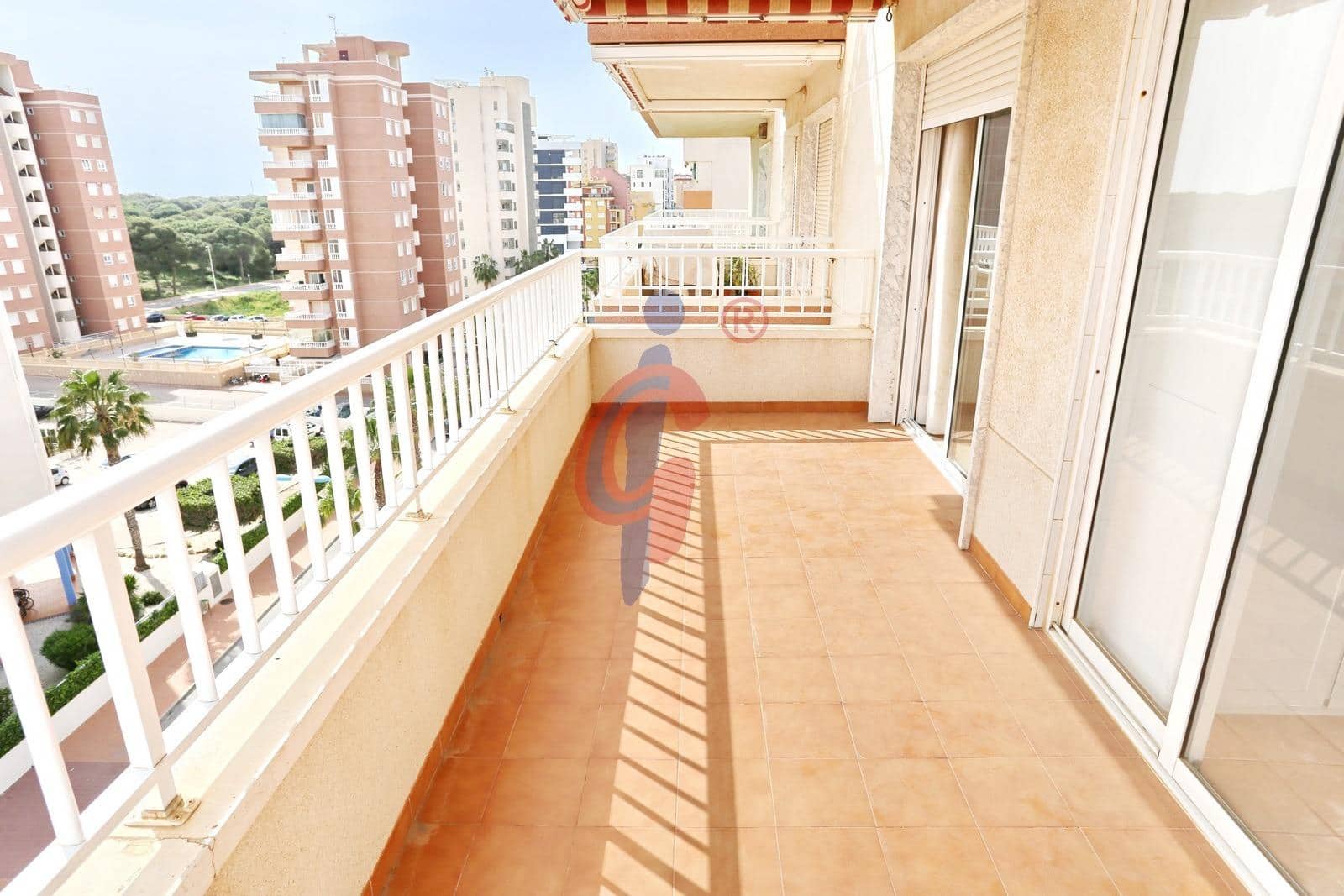 3 soverom Leilighet til salgs i Guardamar del Segura med svømmebasseng - € 195 000 (Ref: 9763674)