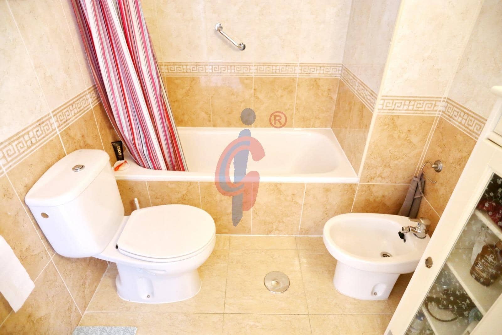 2 slaapkamer Appartement te koop in Guardamar del Segura met zwembad garage - € 179.750 (Ref: 9770727)