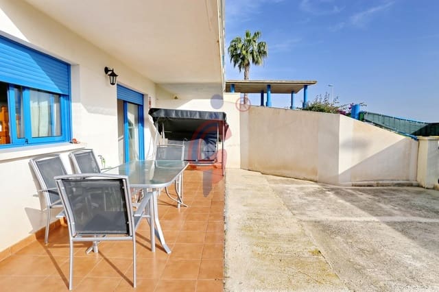 2 slaapkamer Appartement te koop in Puerto Deportivo, Guardamar del Segura met zwembad garage - € 179.750 (Ref: 9770727)