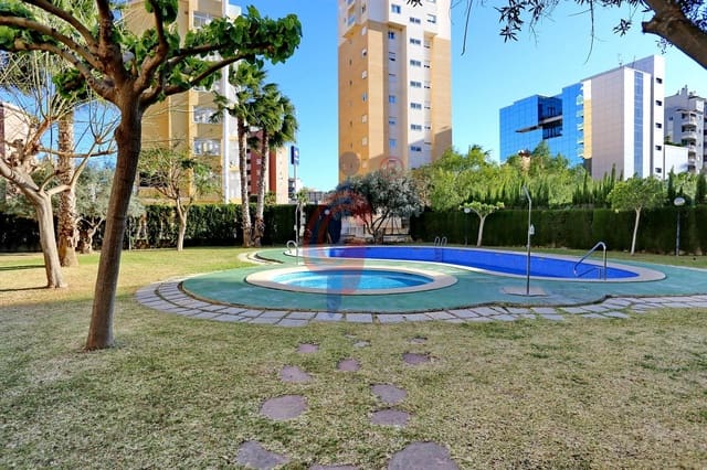 2 chambre Appartement à vendre à Puerto Deportivo, Guardamar del Segura avec piscine garage - 169 750 € (Ref: 9770727)