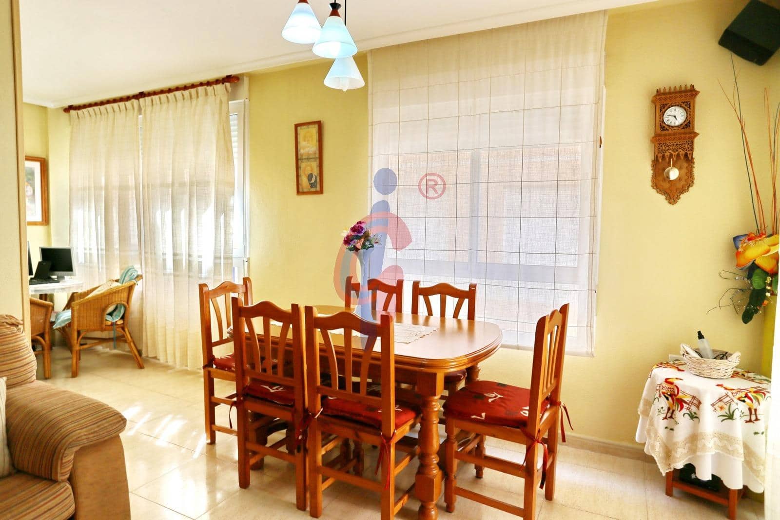 3 slaapkamer Appartement te koop in Guardamar del Segura met zwembad garage - € 220.000 (Ref: 9773183)