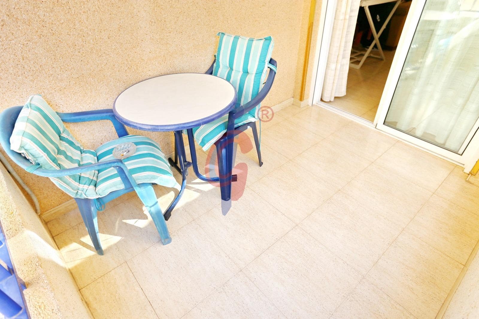 3 slaapkamer Appartement te koop in Guardamar del Segura met zwembad garage - € 220.000 (Ref: 9773183)