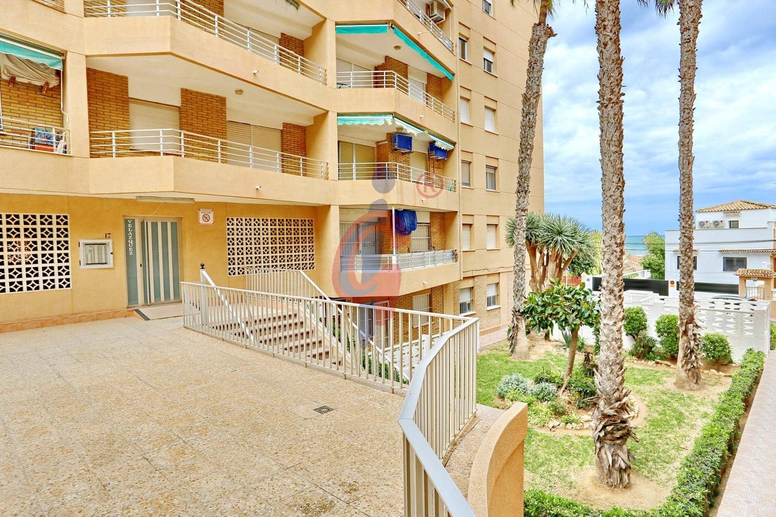 3 chambre Appartement à vendre à Guardamar del Segura - 237 990 € (Ref: 9773184)