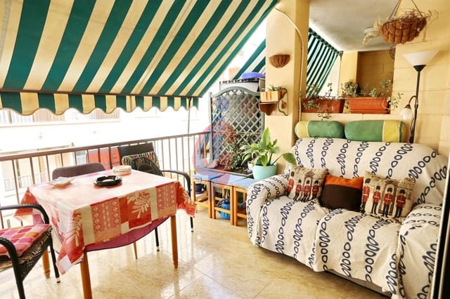 3 chambre Appartement à vendre à Guardamar Playa, Guardamar del Segura avec garage - 239 000 € (Ref: 9773185)