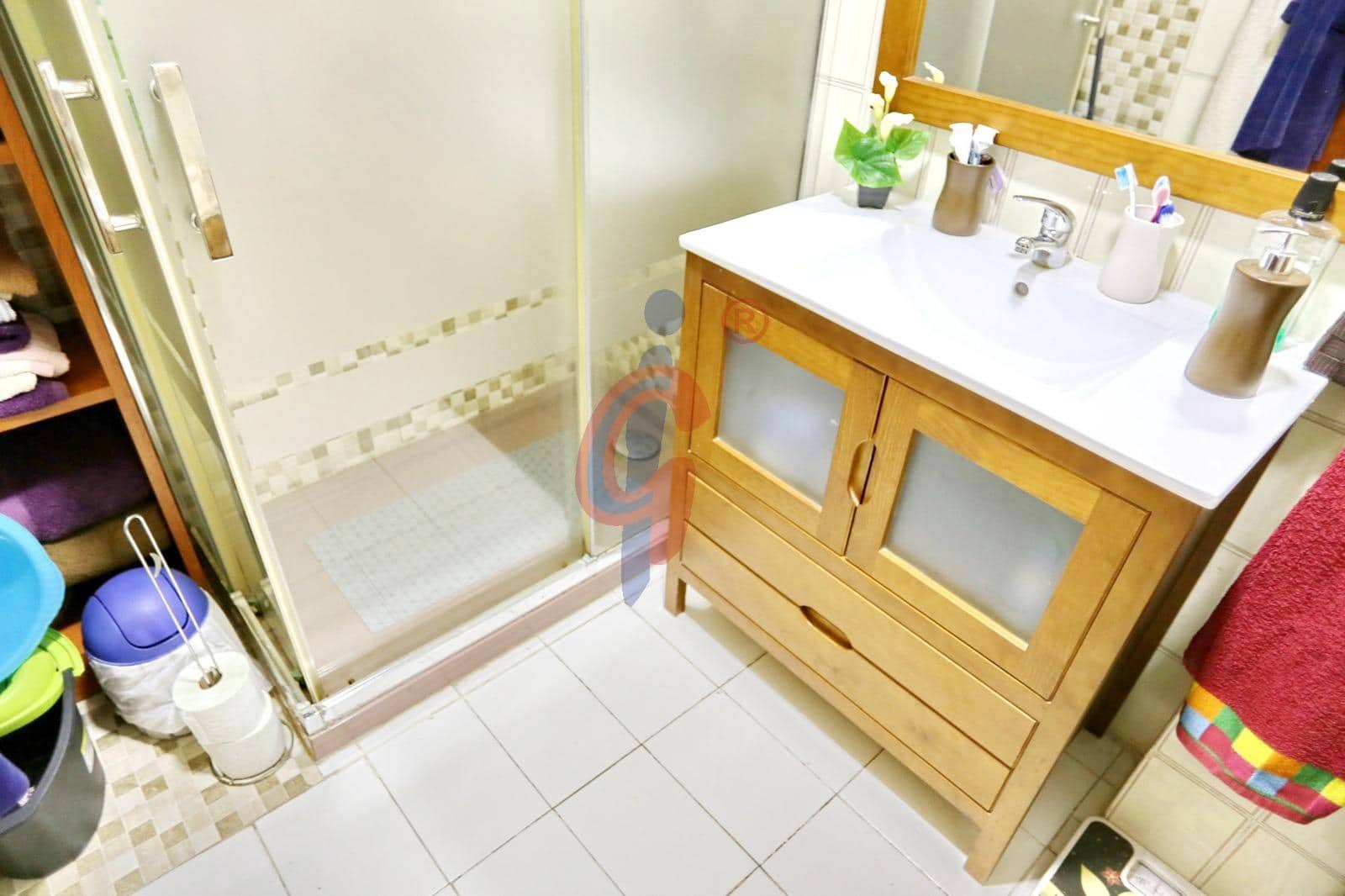 3 slaapkamer Appartement te koop in Guardamar del Segura met garage - € 239.000 (Ref: 9773185)