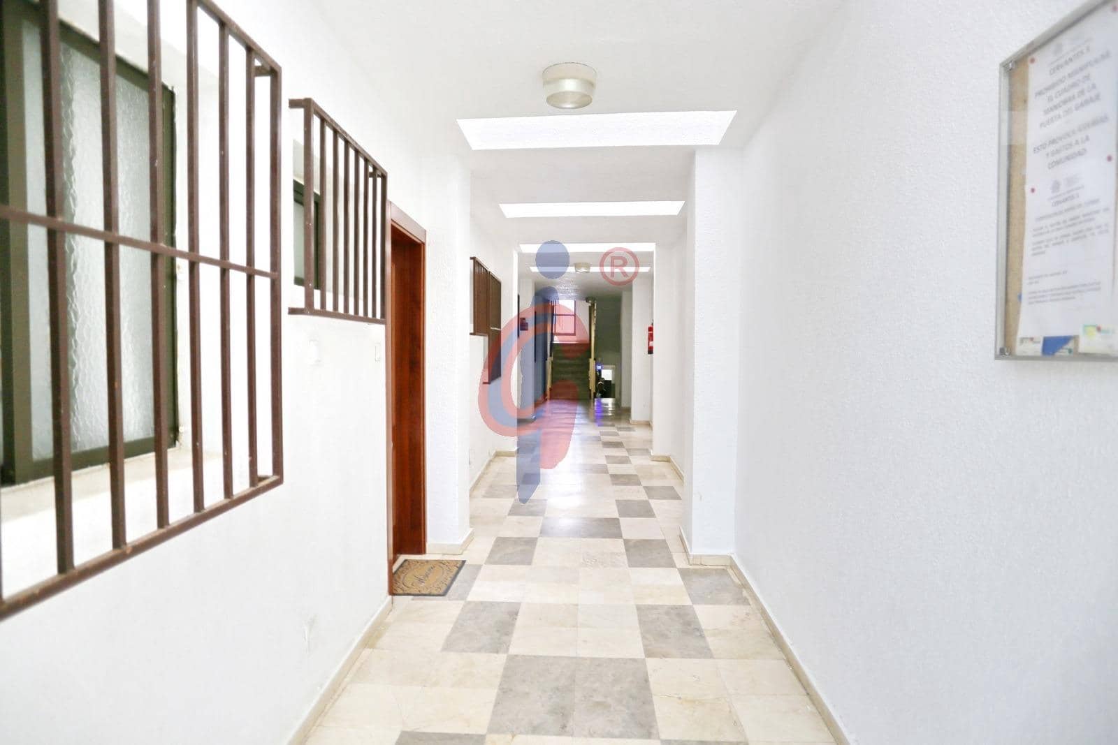 3 slaapkamer Appartement te koop in Guardamar del Segura met garage - € 239.000 (Ref: 9773185)