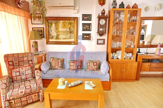 3 chambre Appartement à vendre à Guardamar Playa, Guardamar del Segura avec garage - 239 000 € (Ref: 9773185)