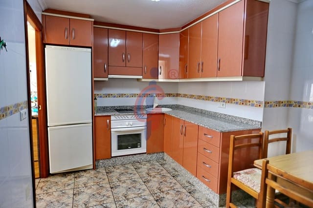 3 camera da letto Appartamento in vendita in Zona Pueblo, Guardamar del Segura - 129.990 € (Rif: 9773186)