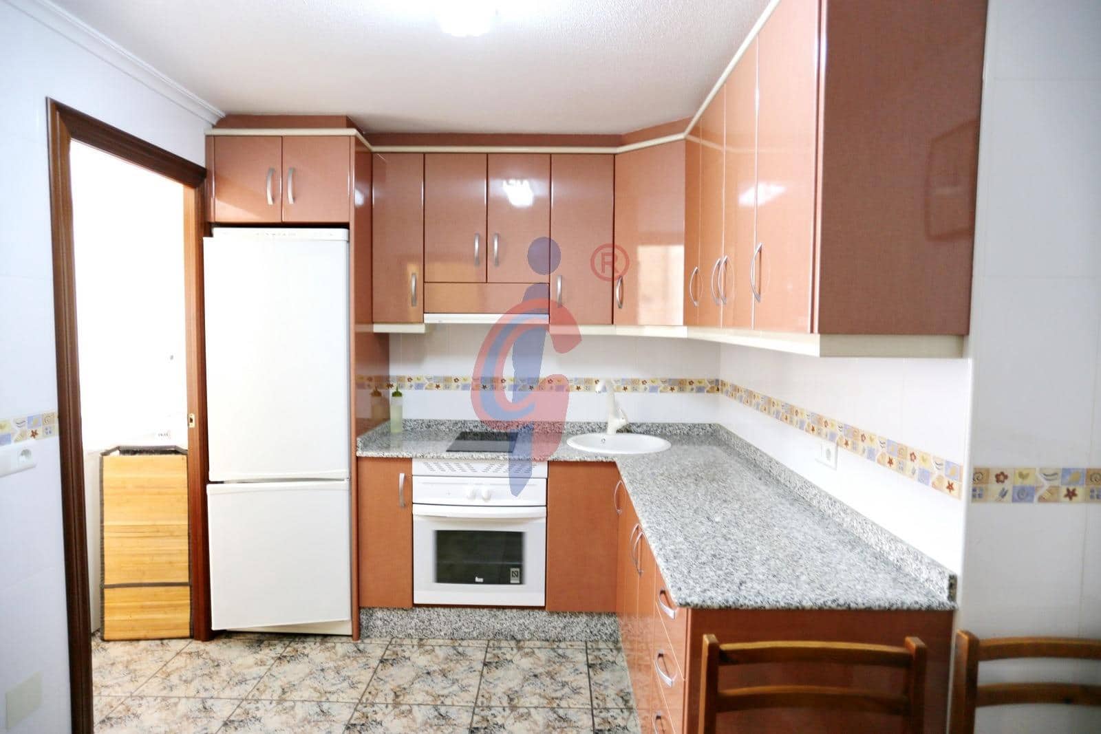 3 sovrum Lägenhet till salu i Guardamar del Segura - 129 990 € (Ref: 9773186)