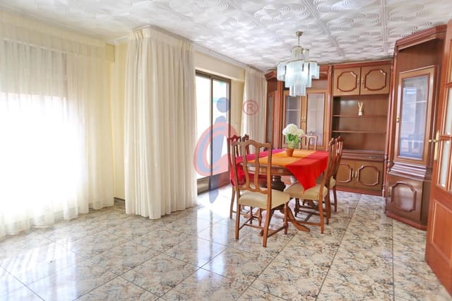 3 soveværelse Lejlighed til salg i Zona Pueblo, Guardamar del Segura - € 129.990 (Ref: 9773186)
