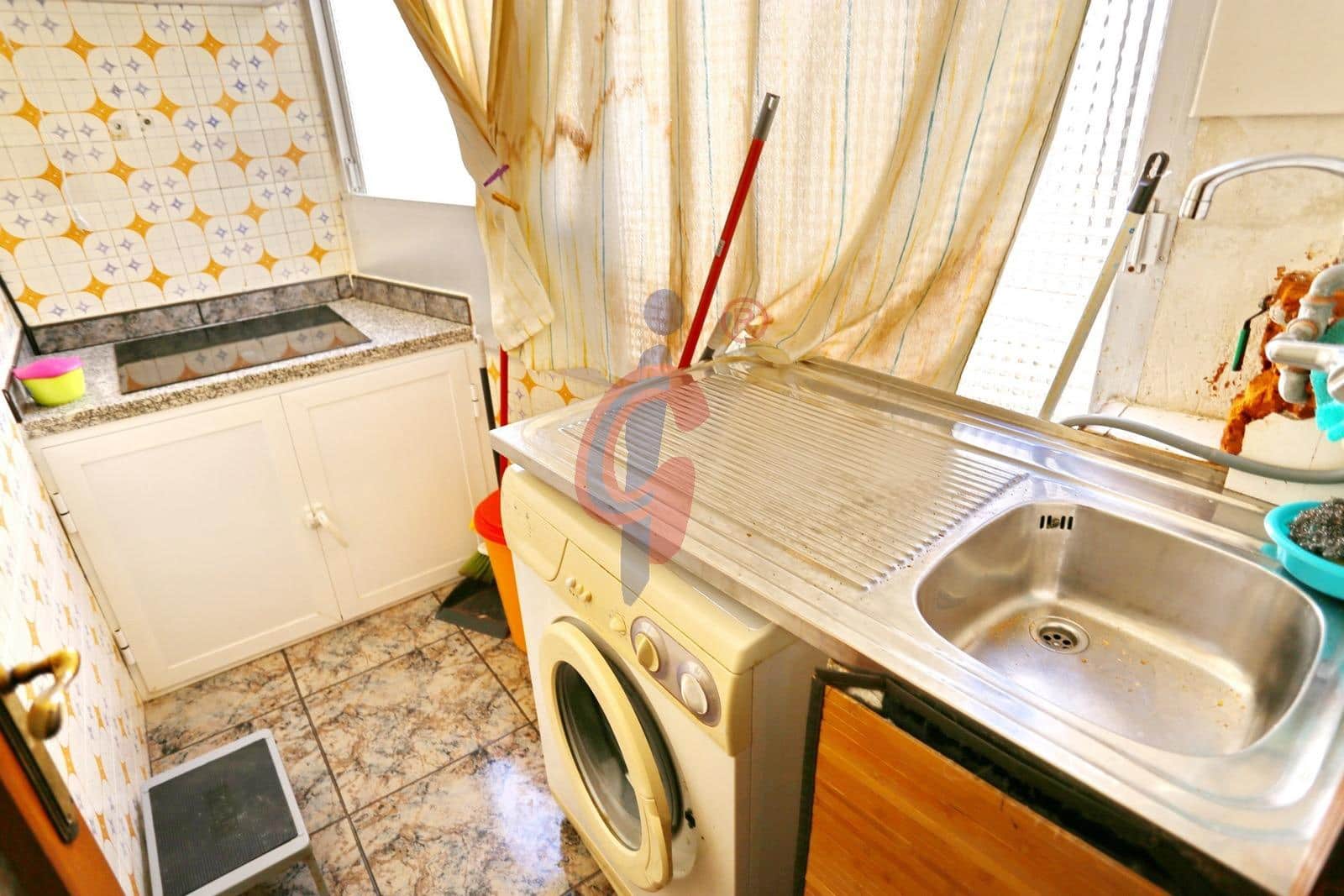 3 sovrum Lägenhet till salu i Guardamar del Segura - 129 990 € (Ref: 9773186)