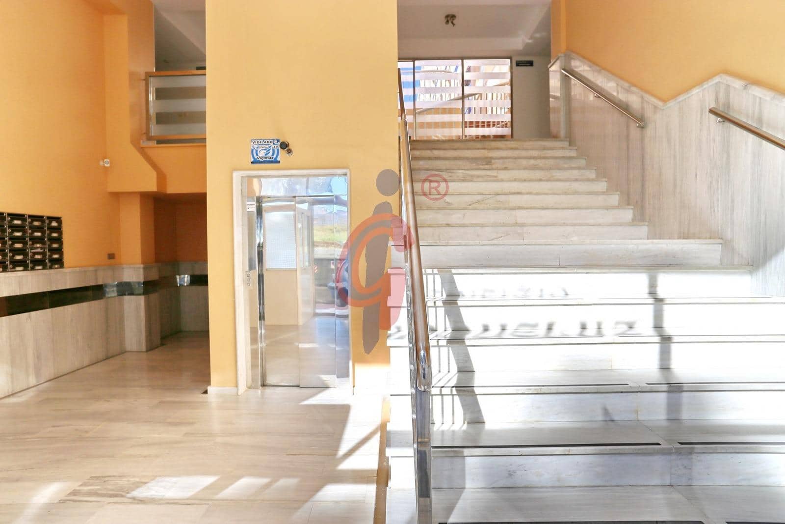 2 slaapkamer Appartement te koop in Guardamar del Segura met zwembad garage - € 169.999 (Ref: 9778272)