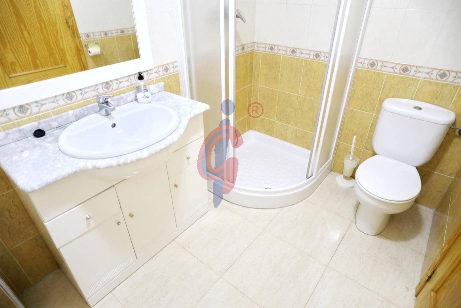 2 soveværelse Lejlighed til salg i Guardamar del Segura med swimmingpool garage - € 169.999 (Ref: 9778272)