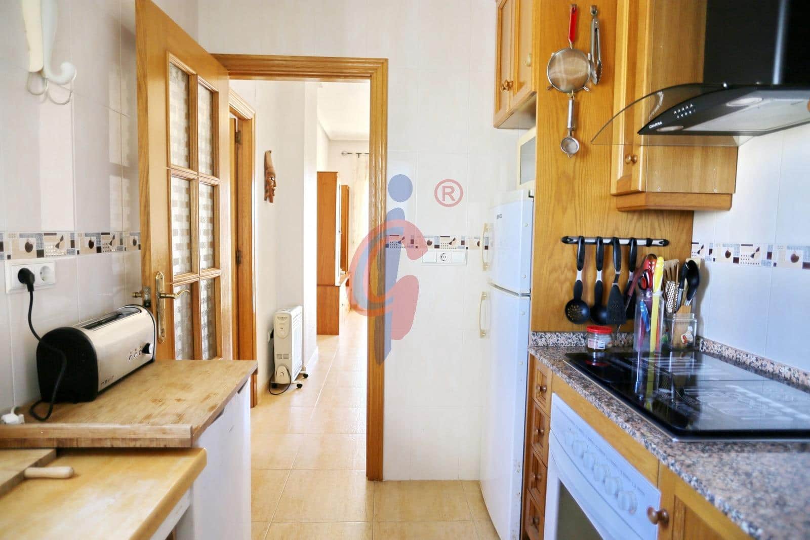 3 soverom Leilighet til salgs i Guardamar del Segura med svømmebasseng garasje - € 199 990 (Ref: 9780689)