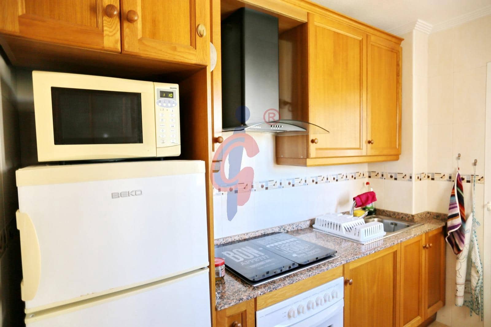 3 soverom Leilighet til salgs i Guardamar del Segura med svømmebasseng garasje - € 199 990 (Ref: 9780689)